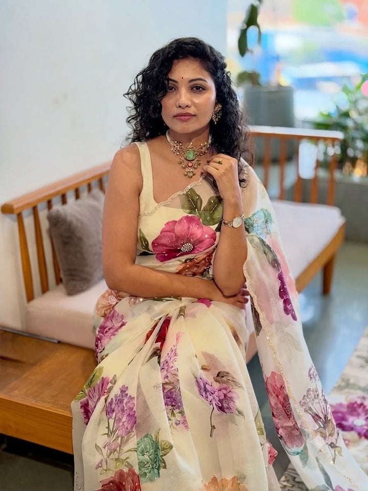 Floral Grace Soft Tabi Saree