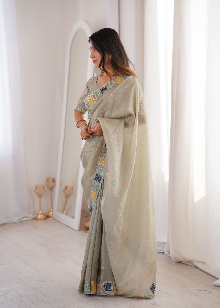 Imperial Gold Crush Silk Multicolor Threadwork Saree