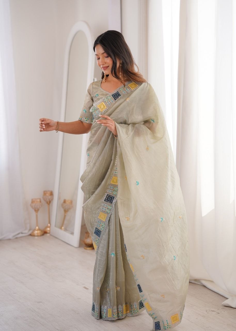 Imperial Gold Crush Silk Multicolor Threadwork Saree