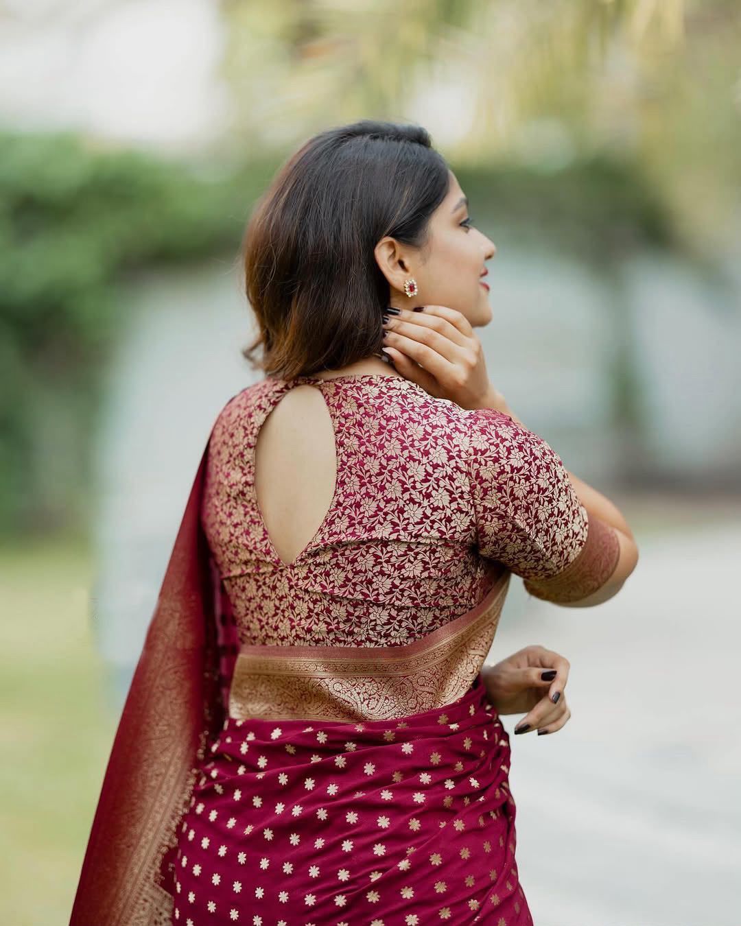 ✨ Premium Soft Lichi Silk Saree with Rich Pallu & All-Over Jacquard Weaving | Elegant Festive & Party Wear Collection ✨