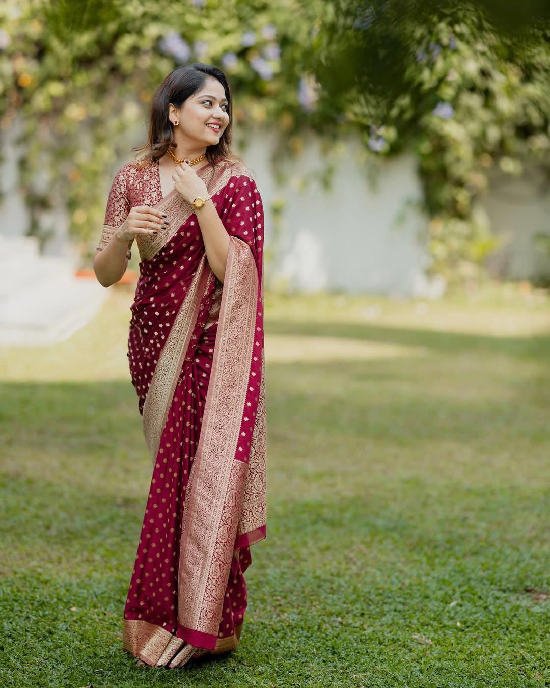 ✨ Premium Soft Lichi Silk Saree with Rich Pallu & All-Over Jacquard Weaving | Elegant Festive & Party Wear Collection ✨