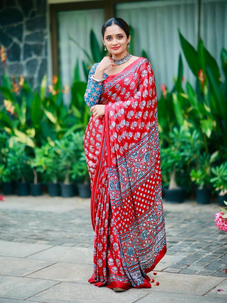 Classic Ajarakh Charm with Real Mirror & Latkan Saree