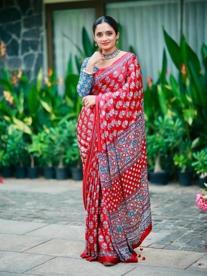 Classic Ajarakh Charm with Real Mirror & Latkan Saree
