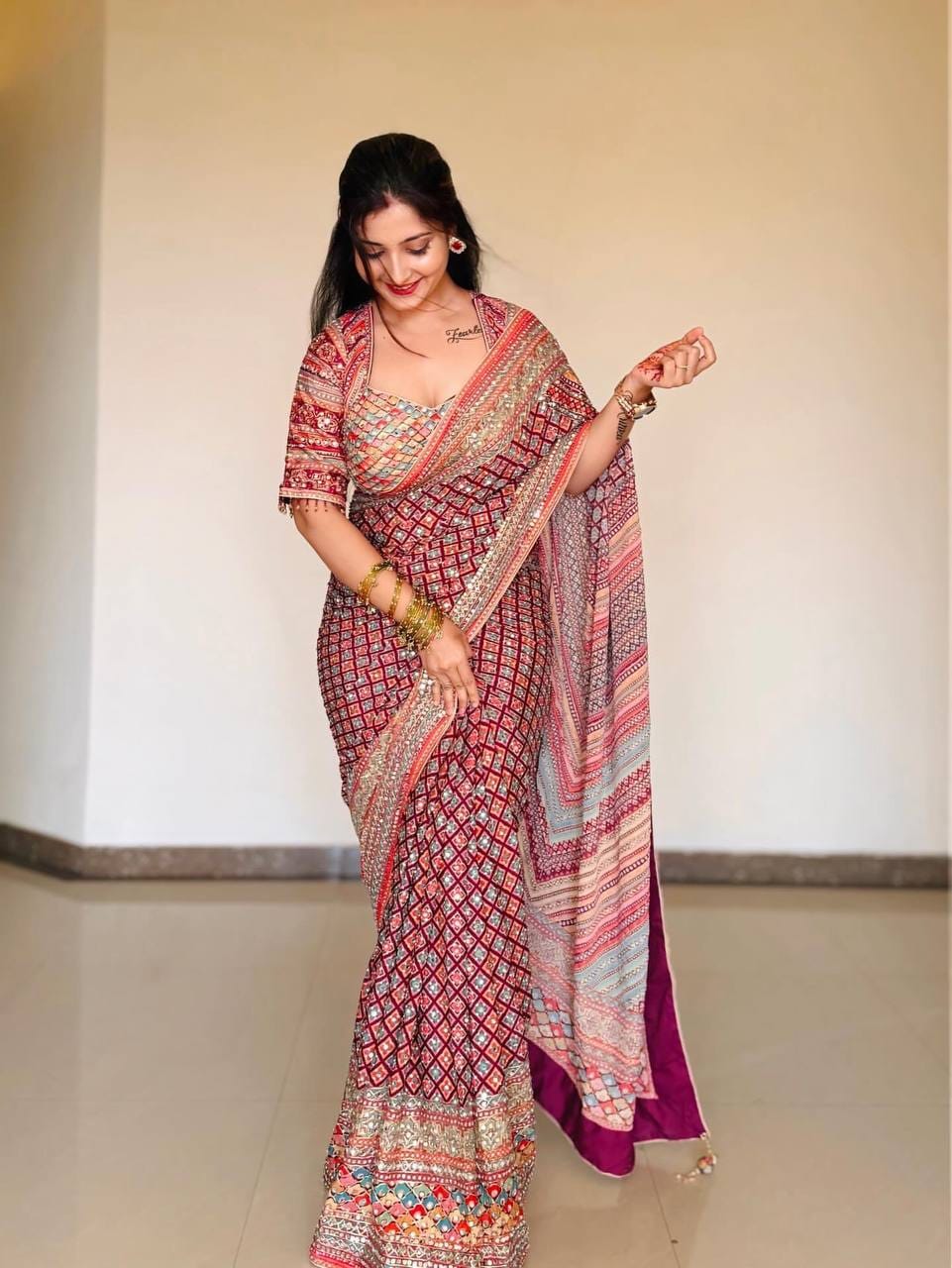 💖 Royal Heritage Soft Chinnon Gold Zari Designer Saree