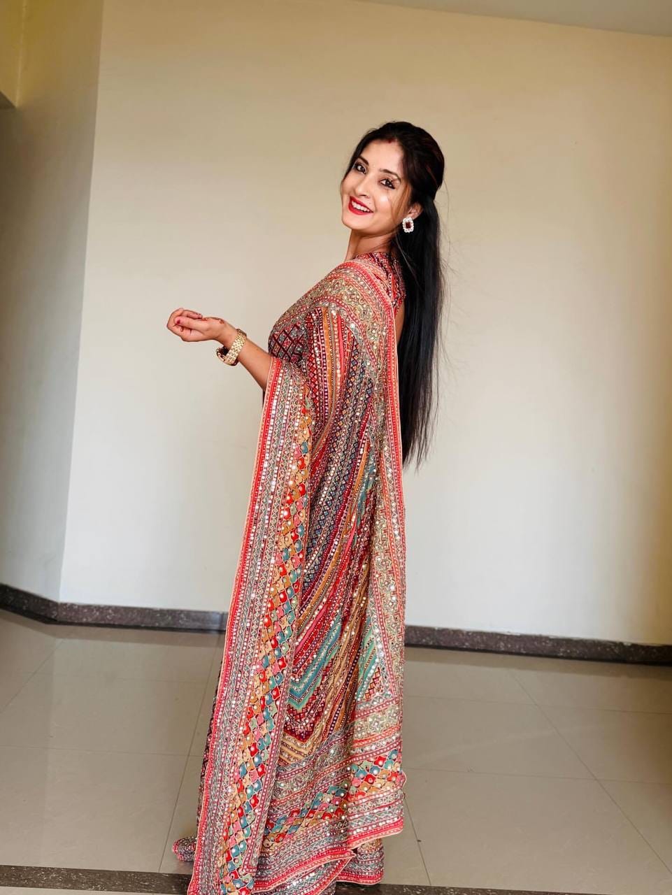 💖 Royal Heritage Soft Chinnon Gold Zari Designer Saree