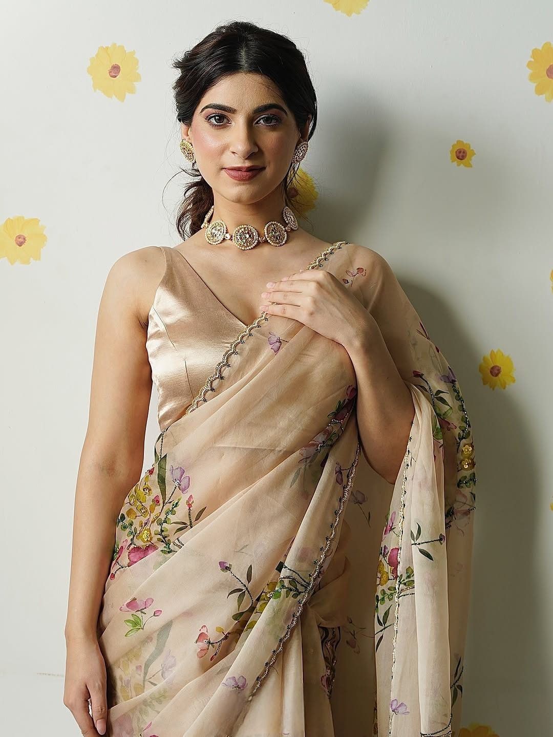 ✨ Royal Soft Tebby Silk Floral Print Beads, Sequins & Katdana Handwork Designer Saree ✨