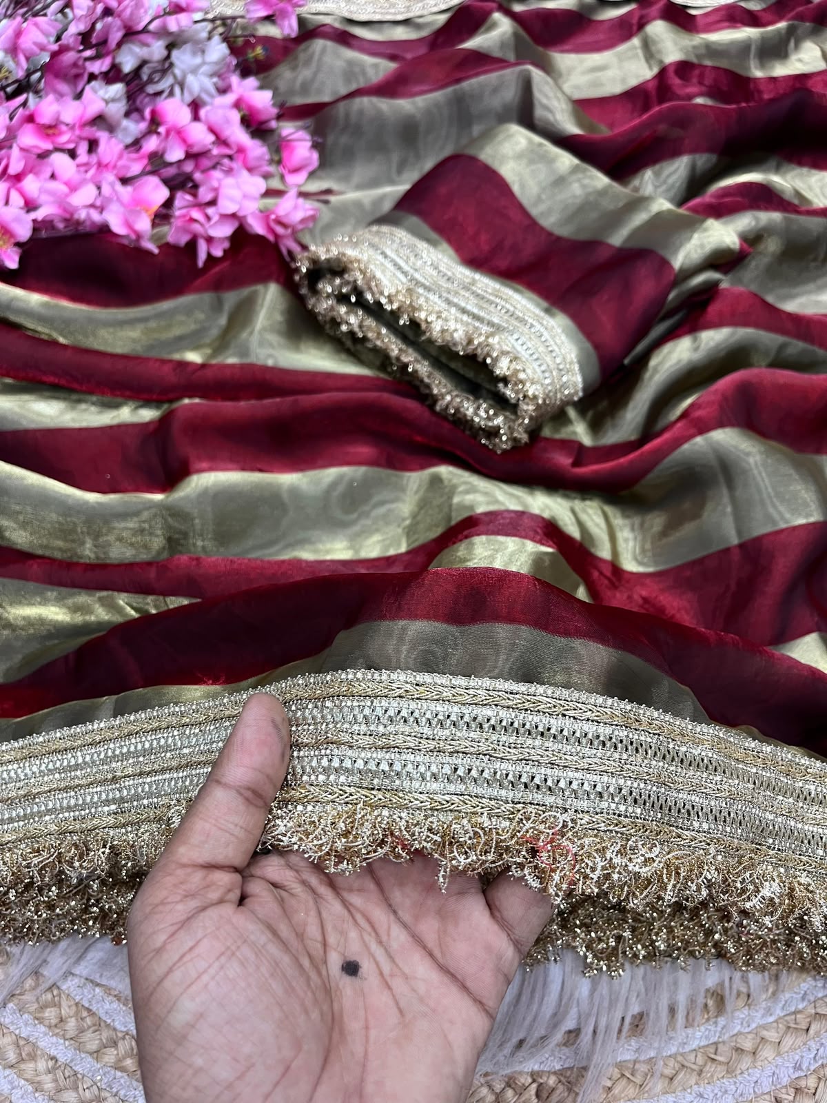 Premium 9 Patta Space Silk Saree with Elegant Designer Lace Border & Matching Space Silk Blouse