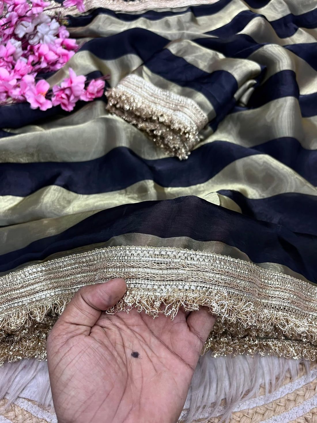 Premium 9 Patta Space Silk Saree with Elegant Designer Lace Border & Matching Space Silk Blouse