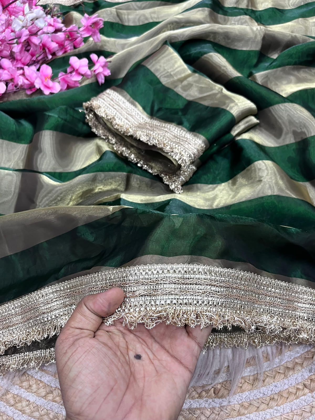 Premium 9 Patta Space Silk Saree with Elegant Designer Lace Border & Matching Space Silk Blouse