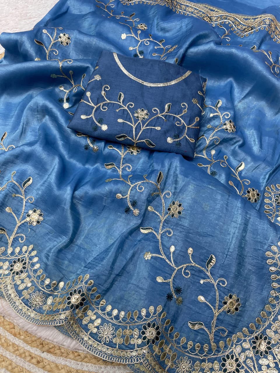 Pure Gold Crush Saree with Designer C-Pallu & Gota Foil Embroidery